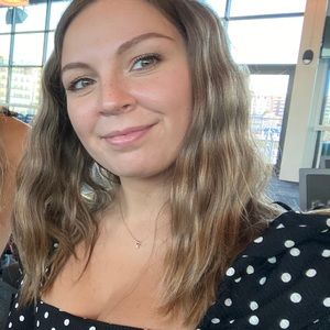 Meet your Posher, Megan